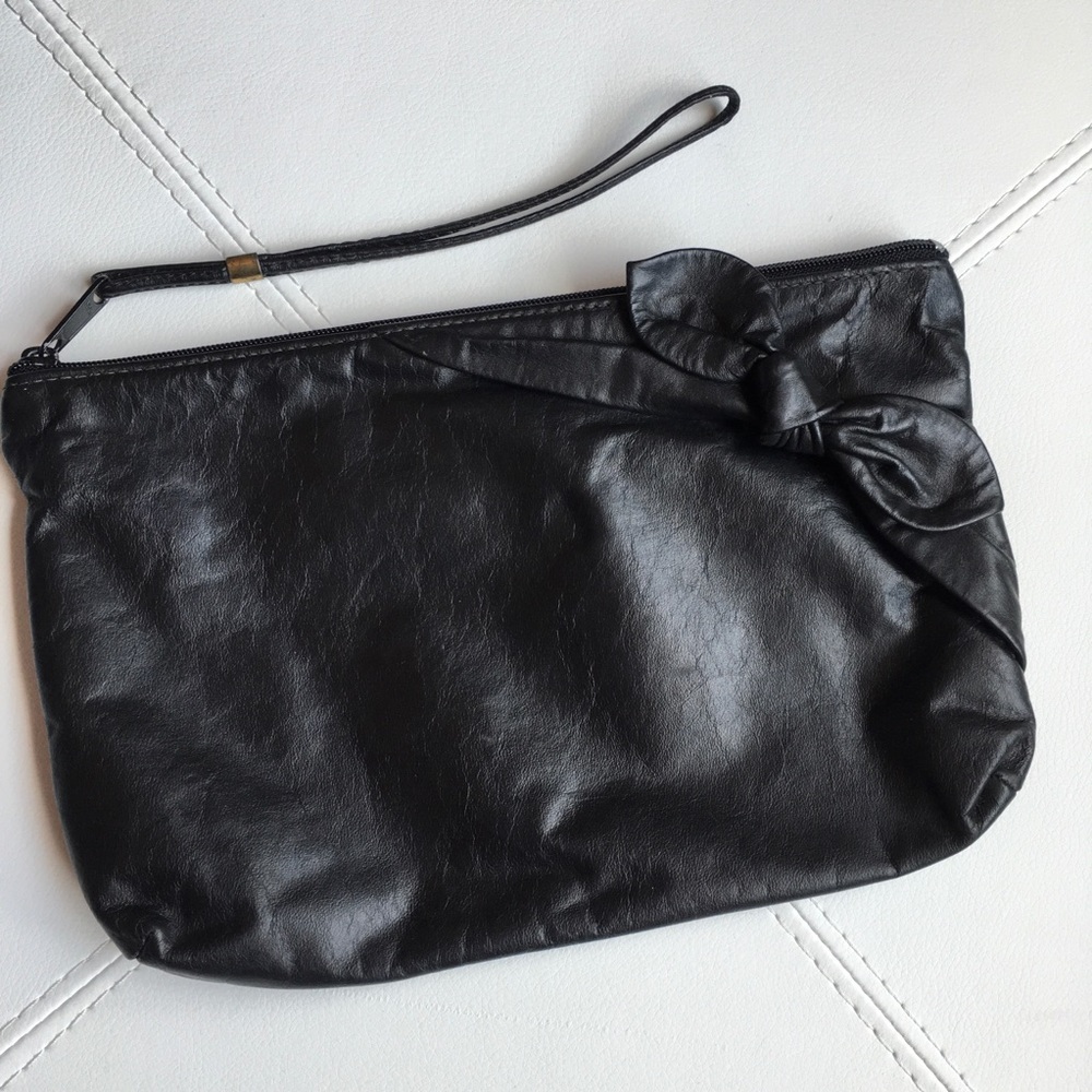 Black Leather Pouch W/ Cute Bow